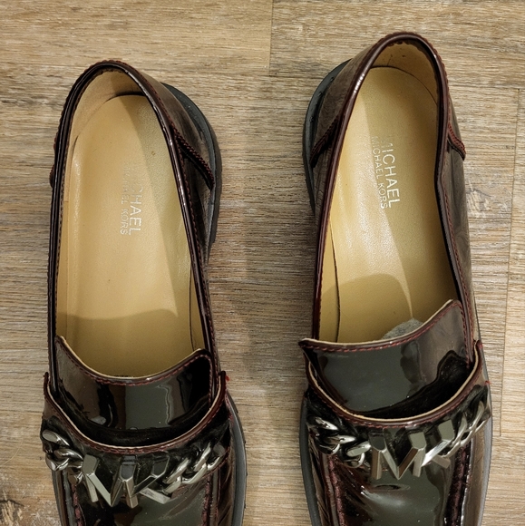 Micheal Kors Blaine Loafer Size 8 Burgundy/Gunmetal Chain Logo - Picture 8 of 16